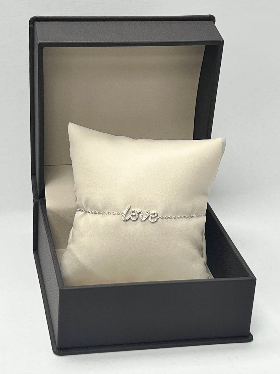 14K White Gold Diamond "Love" Bracelet, 0.16ct