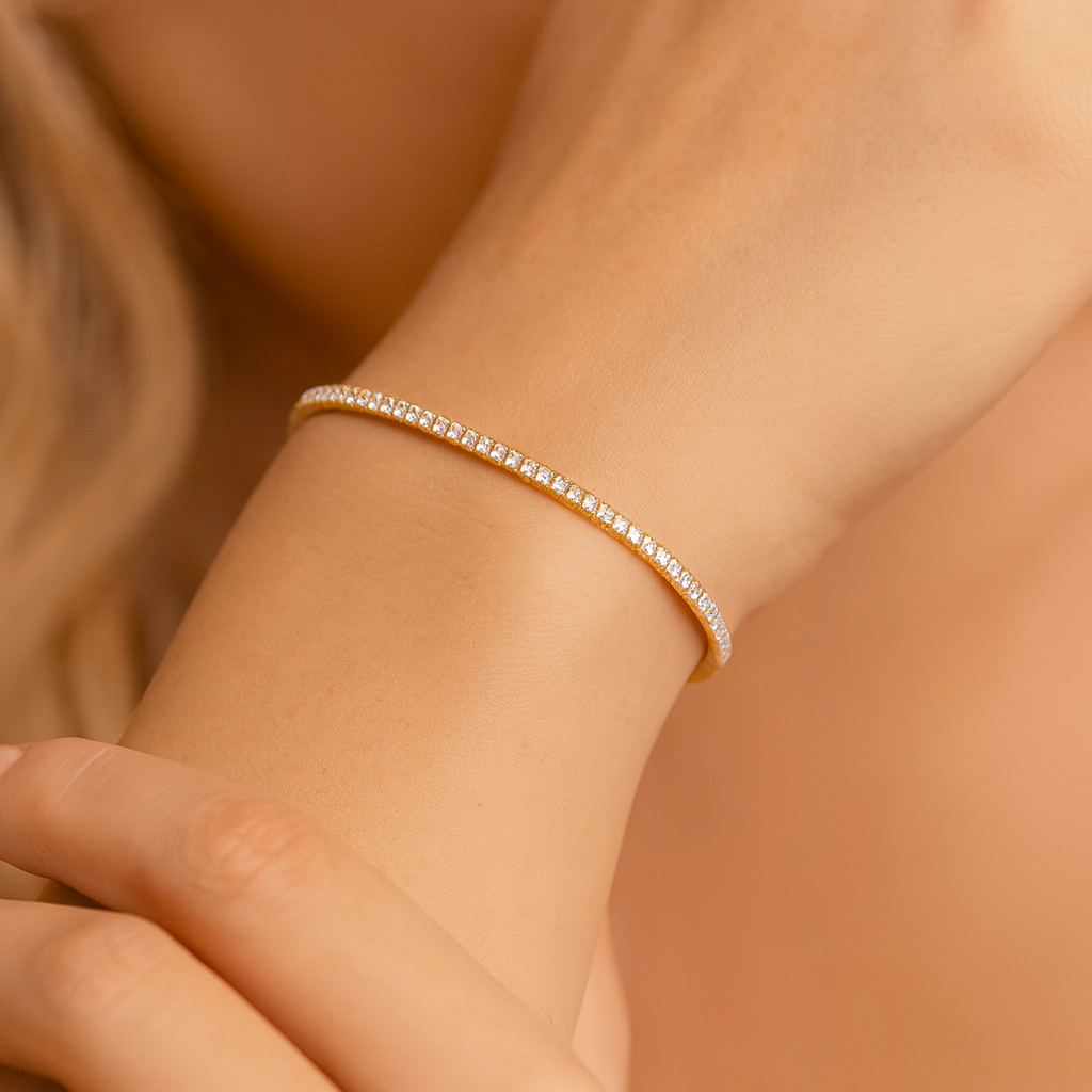 Classic 14K Yellow Gold Diamond Bangle, 0.92ct