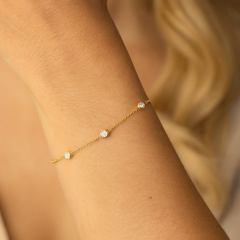 14K Yellow Gold Diamonds Station Bracelet - Large, 0.75ct