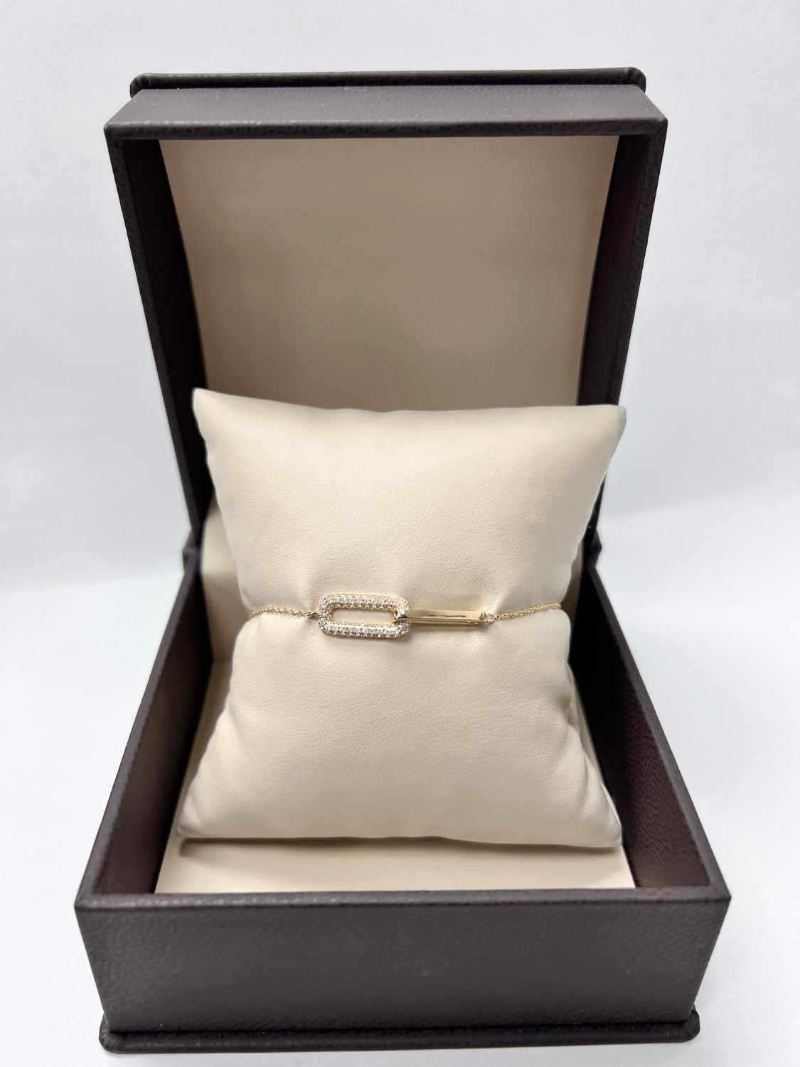 14K Yellow Gold Diamond Paperclip Bracelet
