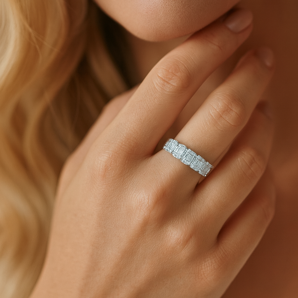 14K White Gold Diamond & Blue Diamond Ring, 0.79ct