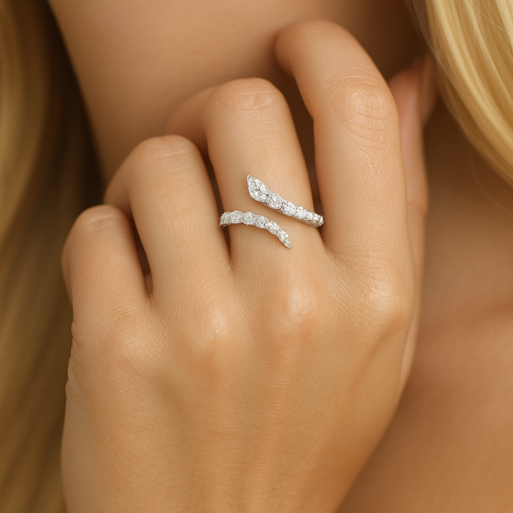 14K White Gold Diamond Ring, 0.73ct