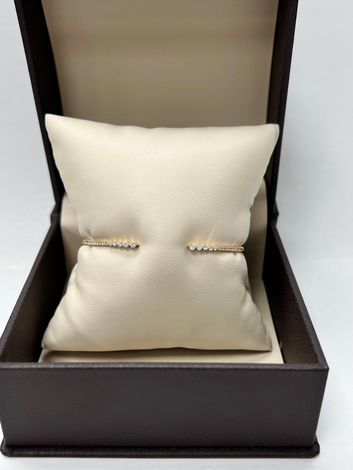 14K Yellow Gold Diamond Claw Bangle, 0.54ct