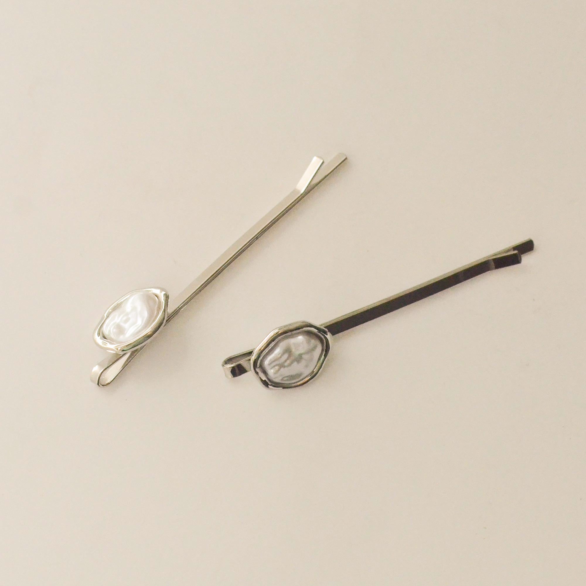 Freshwater Pearl Metal Hair Bobby Pins | Silver