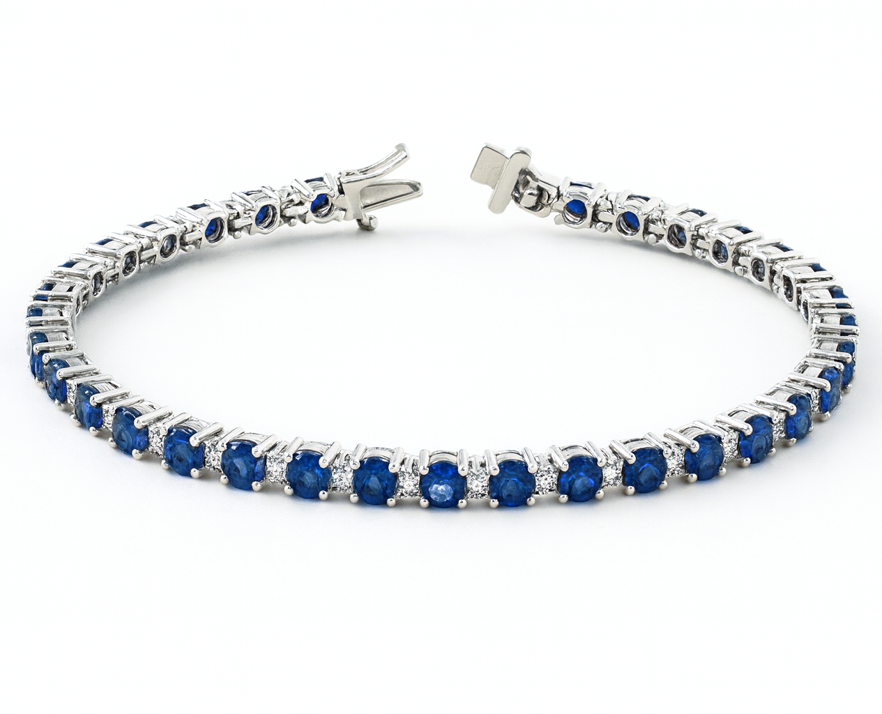 18K White Gold Blue Sapphire Bracelet, 3.34ct