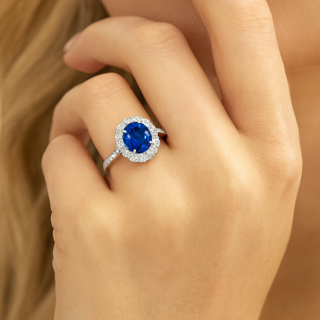 Handmade 18K White Gold Blue Sapphire Ring, 2.52ct